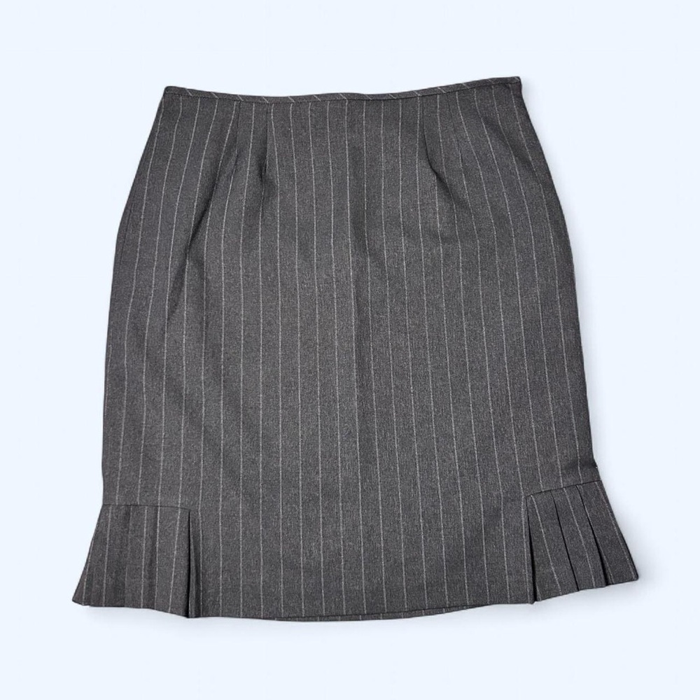 Goth Pleated Pinstripe Pencil Skirt by Isabella!